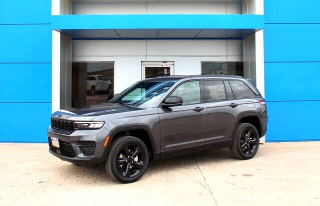 2023 Jeep Grand Cherokee for sale at NEWBERRY FAMILY AUTO in Harper KS