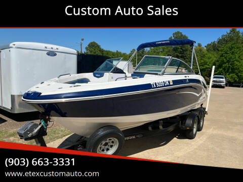 2015 Chaparral 223 for sale at Custom Auto Sales - BOATS & WATERCRAFT in Longview TX