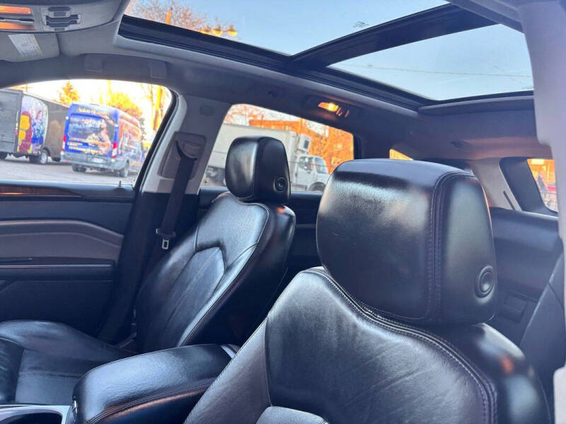 2010 Cadillac SRX Luxury Collection