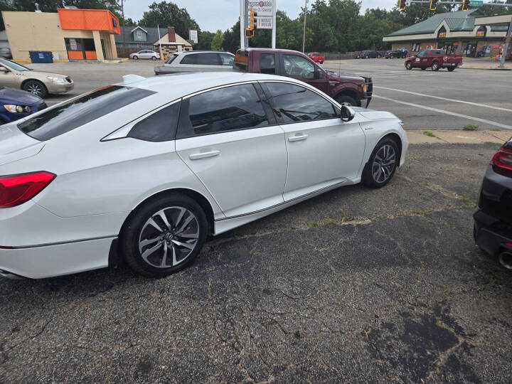 2019 Honda Accord Hybrid for sale at QUALITY USED CARS LLC in Salina, KS