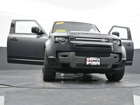 2023 Land Rover Defender 90 V8