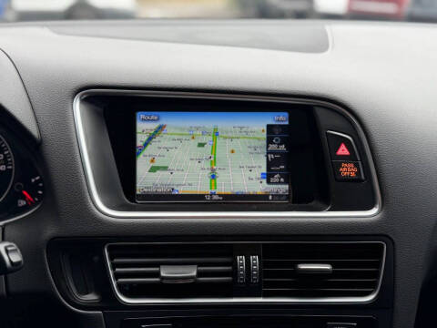 2016 Audi Q5 2.0T quattro Premium Plus