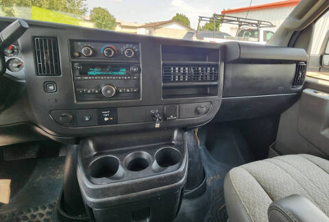 2016 GMC Savana 3500