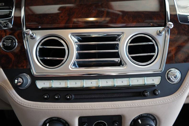 2017 Rolls-Royce Dawn