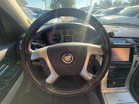 2013 Cadillac Escalade ESV Platinum Edition