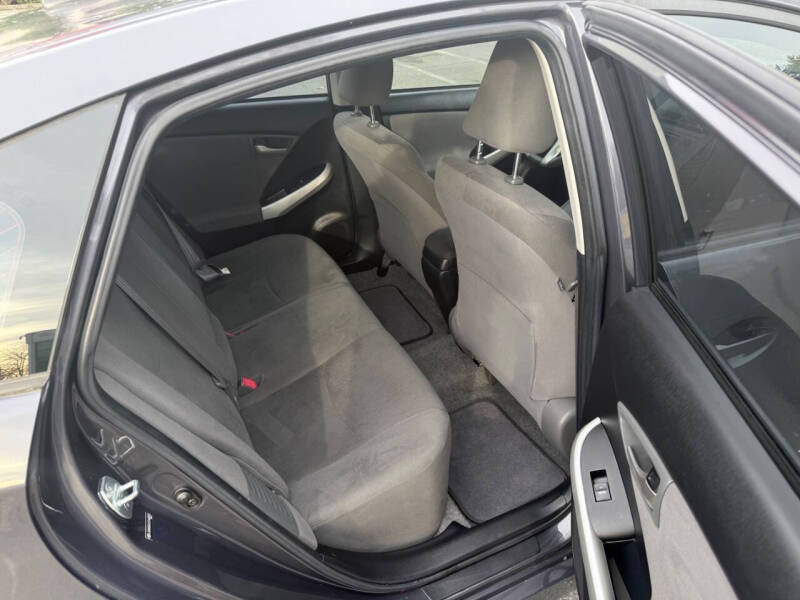 2012 Toyota Prius Two