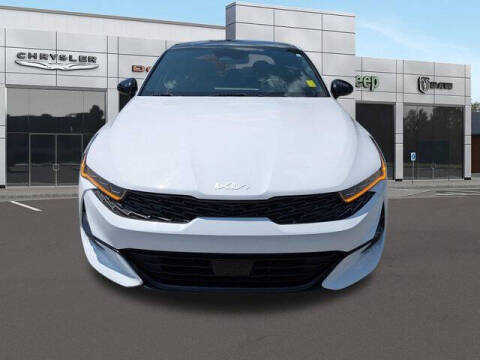 2022 Kia K5