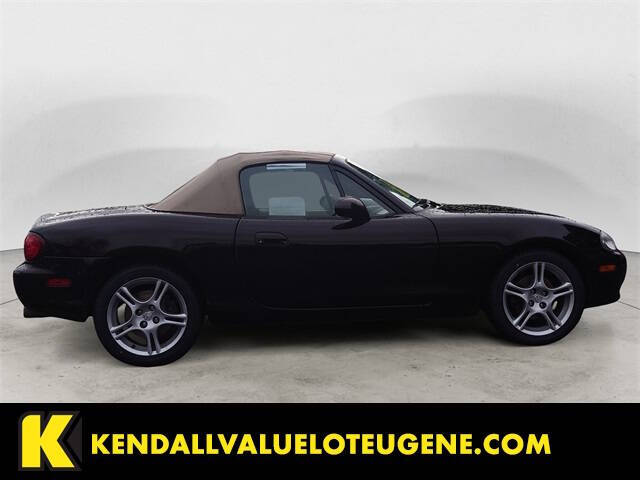 2004 Mazda MX-5 Miata LS
