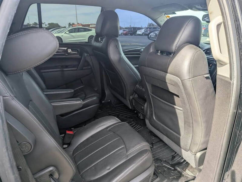 2017 Buick Enclave Leather