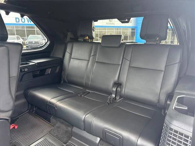 2023 Toyota Sequoia SR5