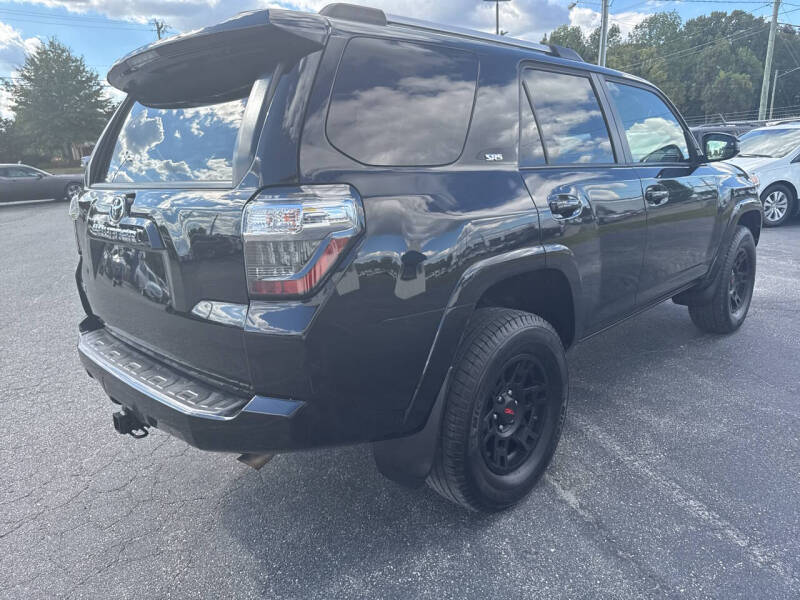 2019 Toyota 4Runner SR5