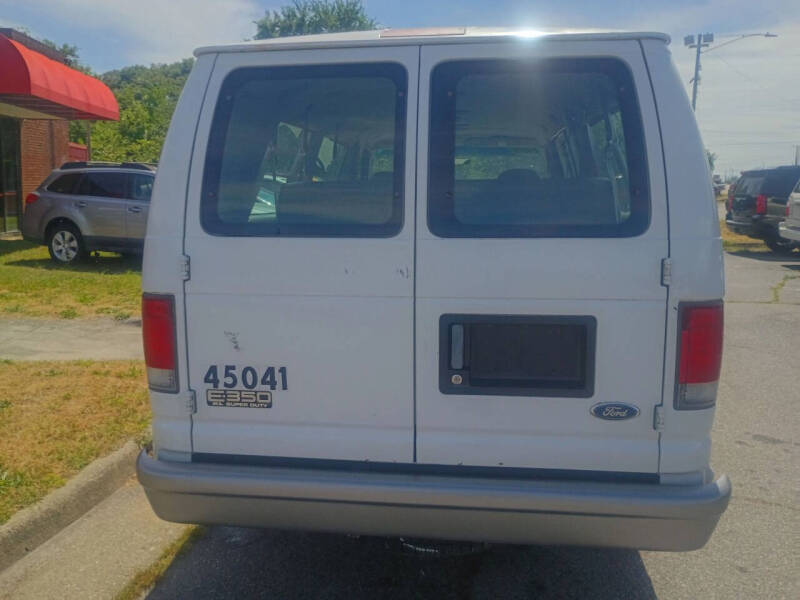 1999 Ford E-350