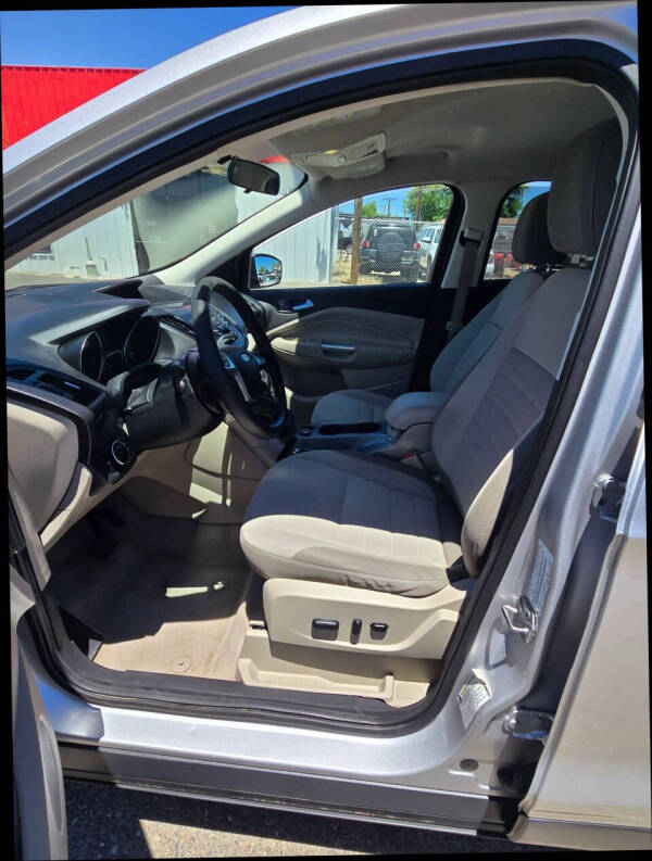 2015 Ford Escape SE