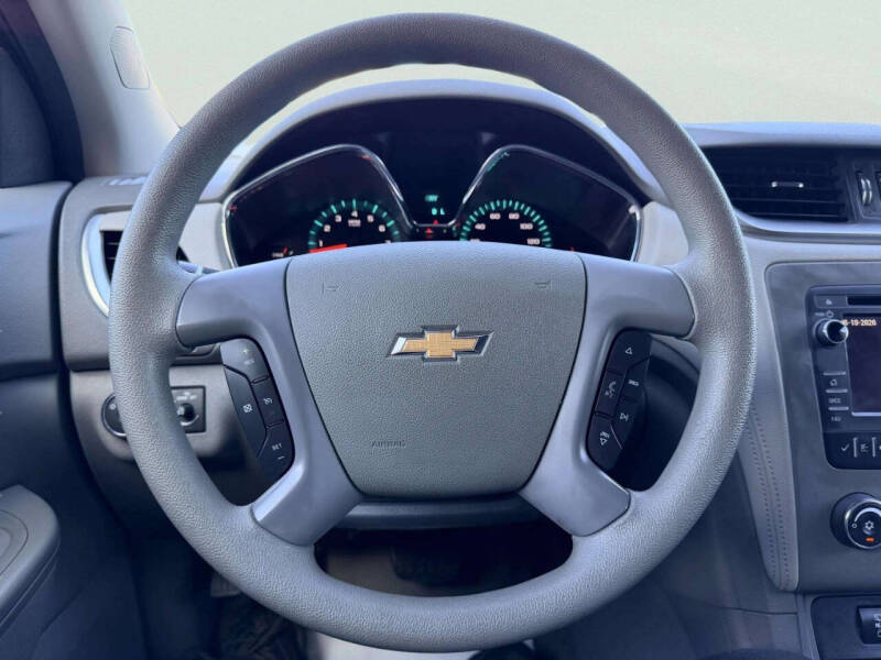 2017 Chevrolet Traverse LS