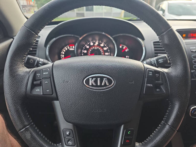 2011 Kia Sorento EX