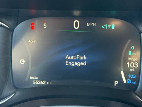 2023 Chrysler Pacifica Plug-In Hybrid Touring L