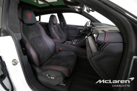 2023 Lamborghini Urus S