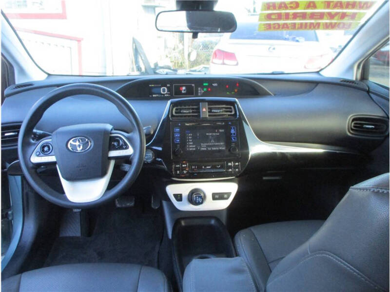 2018 Toyota Prius