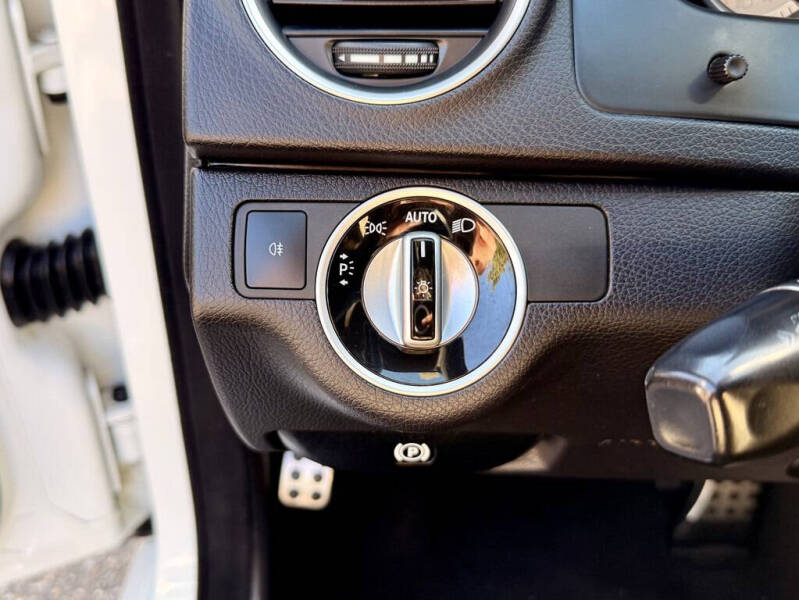 2012 Mercedes-Benz C-Class C 300 Sport 4MATIC