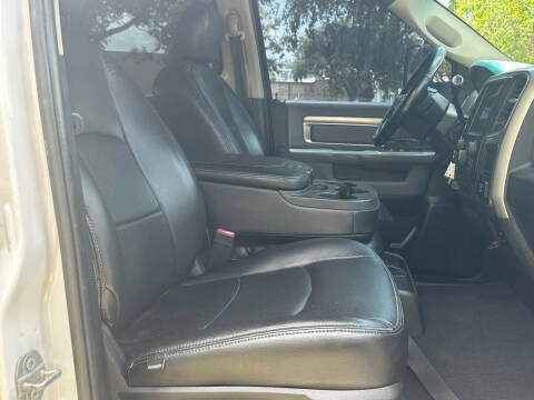 2017 RAM 3500 Laramie