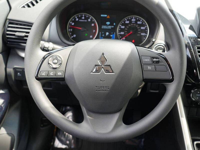 2026 Mitsubishi Eclipse Cross LE
