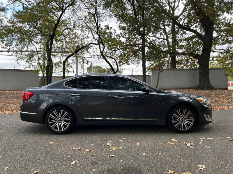 2015 Kia Cadenza Premium photo 8