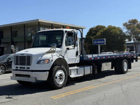 2016 Freightliner M2 106