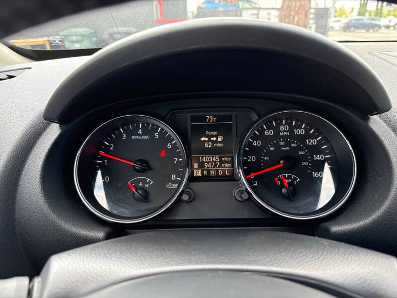 2013 Nissan Rogue S