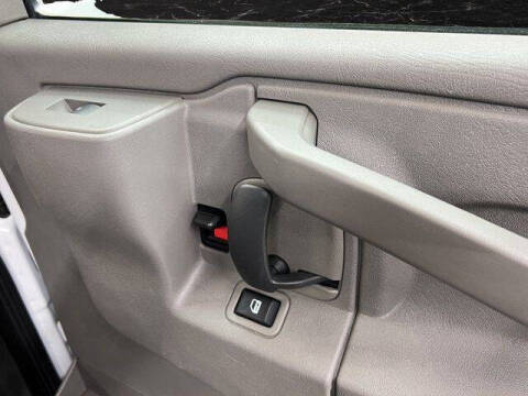 2021 Chevrolet Express 2500