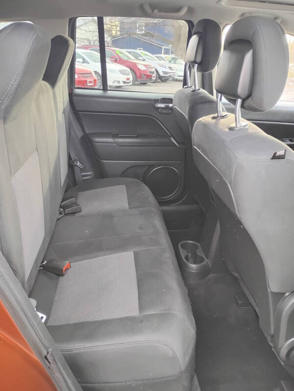 2012 Jeep Compass Latitude