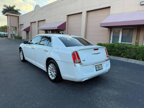 2014 Chrysler 300 C