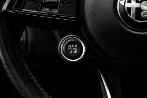 2022 Alfa Romeo Giulia Veloce