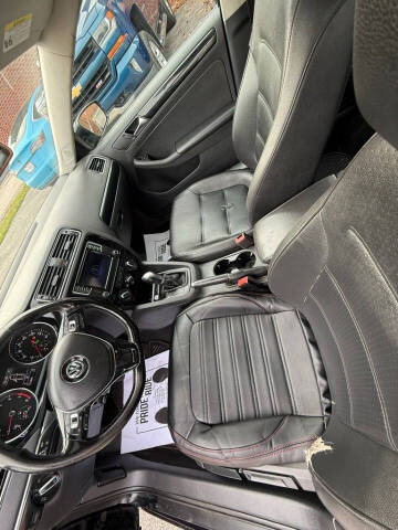 2016 Volkswagen Jetta 1.8T SEL Premium