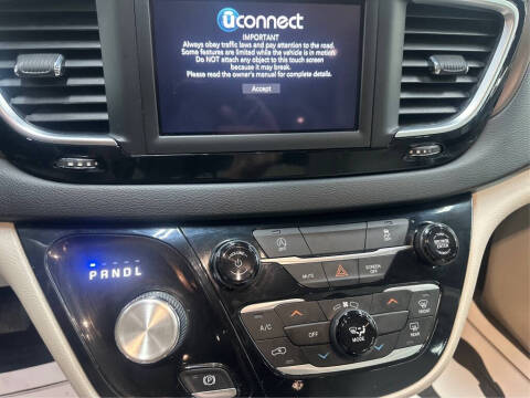 2021 Chrysler Voyager LXi