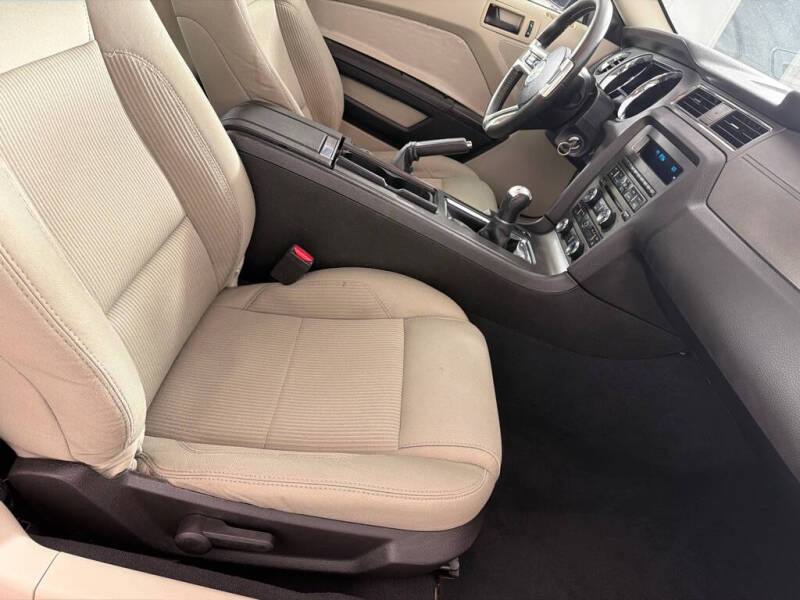 2010 Ford Mustang