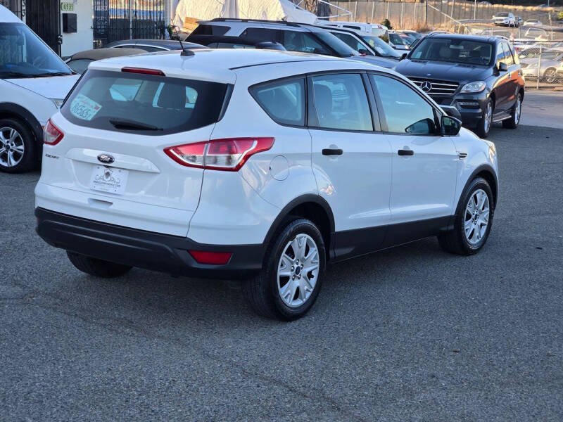 2015 Ford Escape S