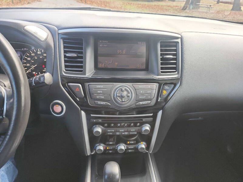 2015 Nissan Pathfinder