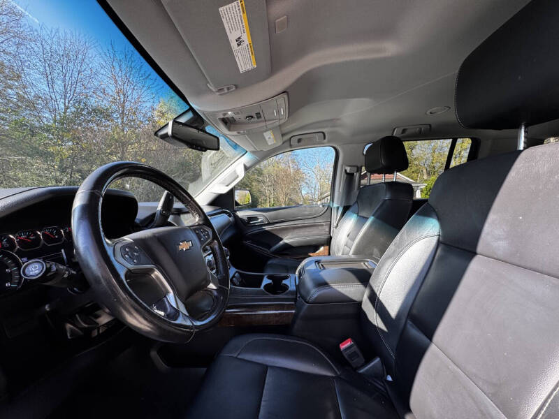 2019 Chevrolet Suburban LT