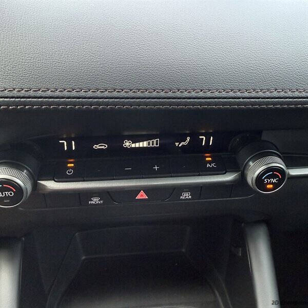 2022 Mazda Mazda3 Hatchback Select