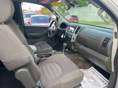 2012 Nissan Frontier SV V6