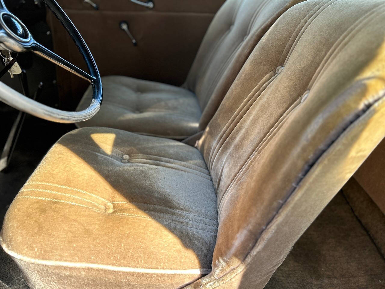 1936 Chevrolet Classic 17