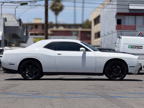 2017 Dodge Challenger