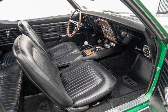 1968 Chevrolet Camaro 36