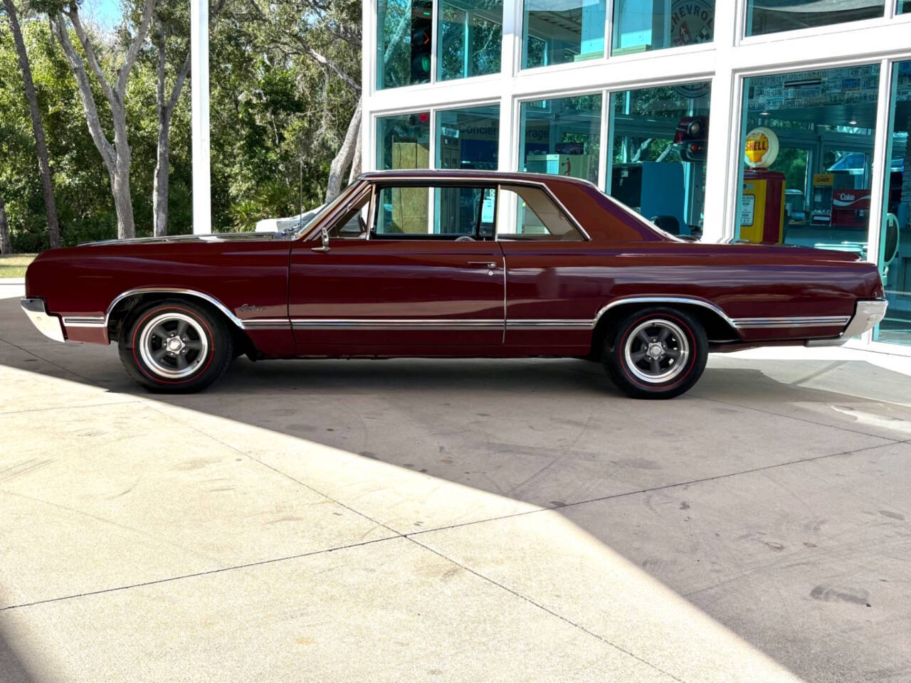 1965 Oldsmobile Cutlass 11