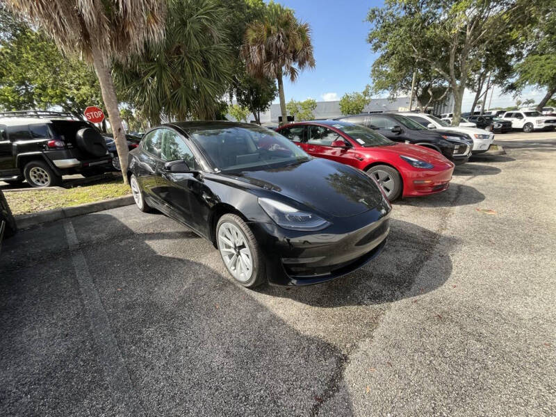 Used 2023 Tesla Model 3 Base with VIN 5YJ3E1EA0PF434713 for sale in Davie, FL