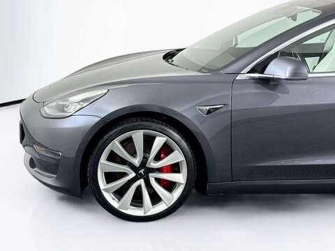 2018 Tesla Model 3 Performance