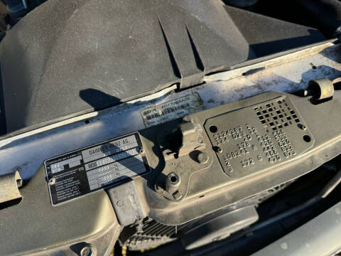 1986 Mercedes-Benz E-Class