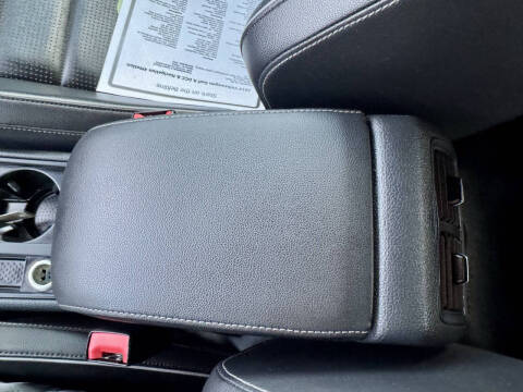 2019 Volkswagen Golf R 4Motion