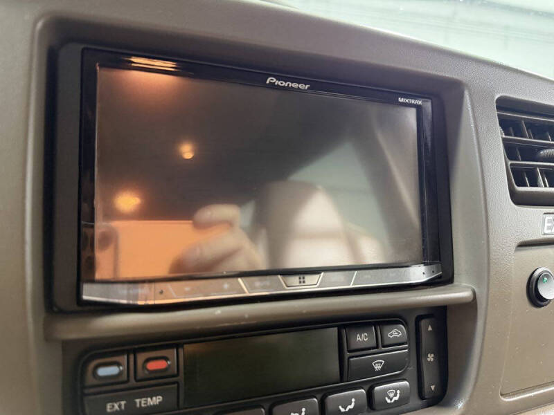 2004 Ford Excursion Limited