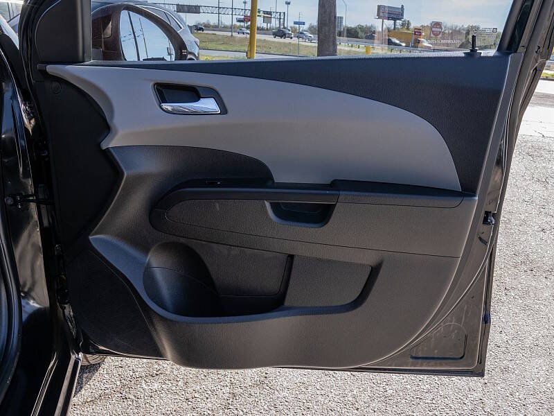 2020 Chevrolet Sonic LT